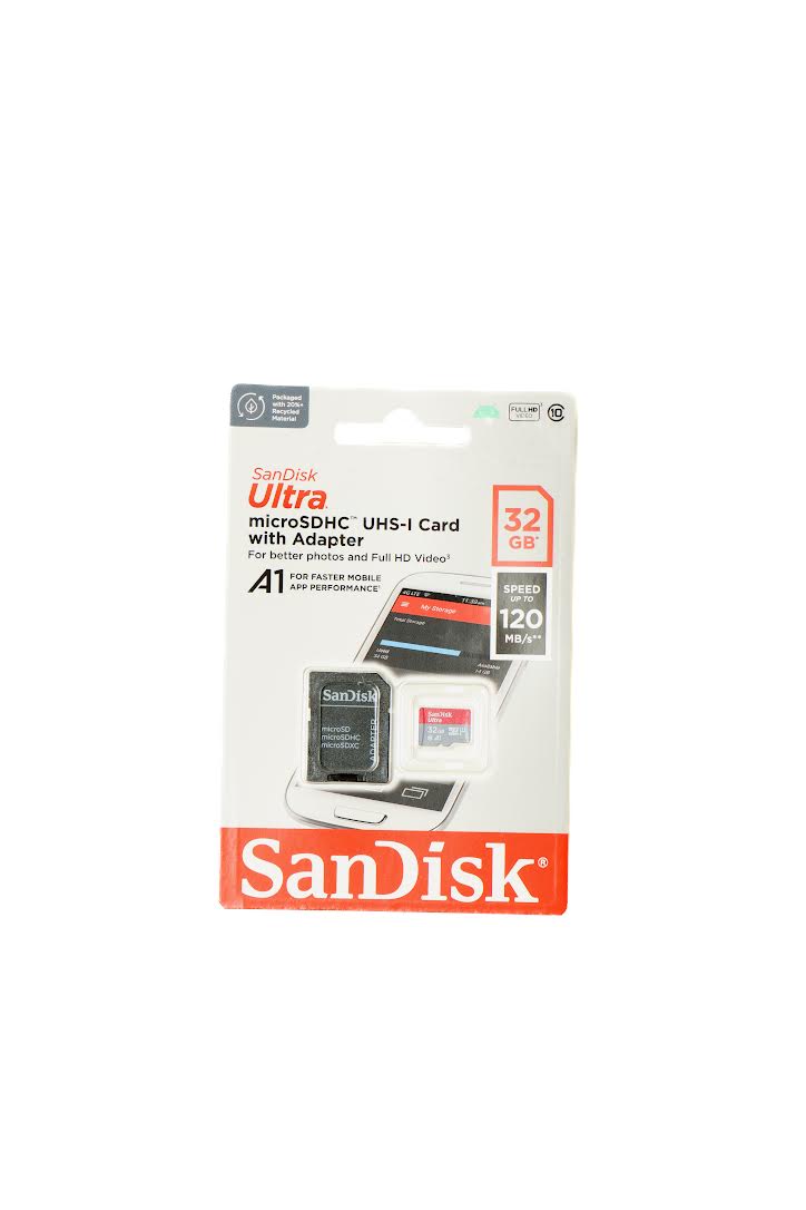 Micro SanDisk 32 GB med adapter